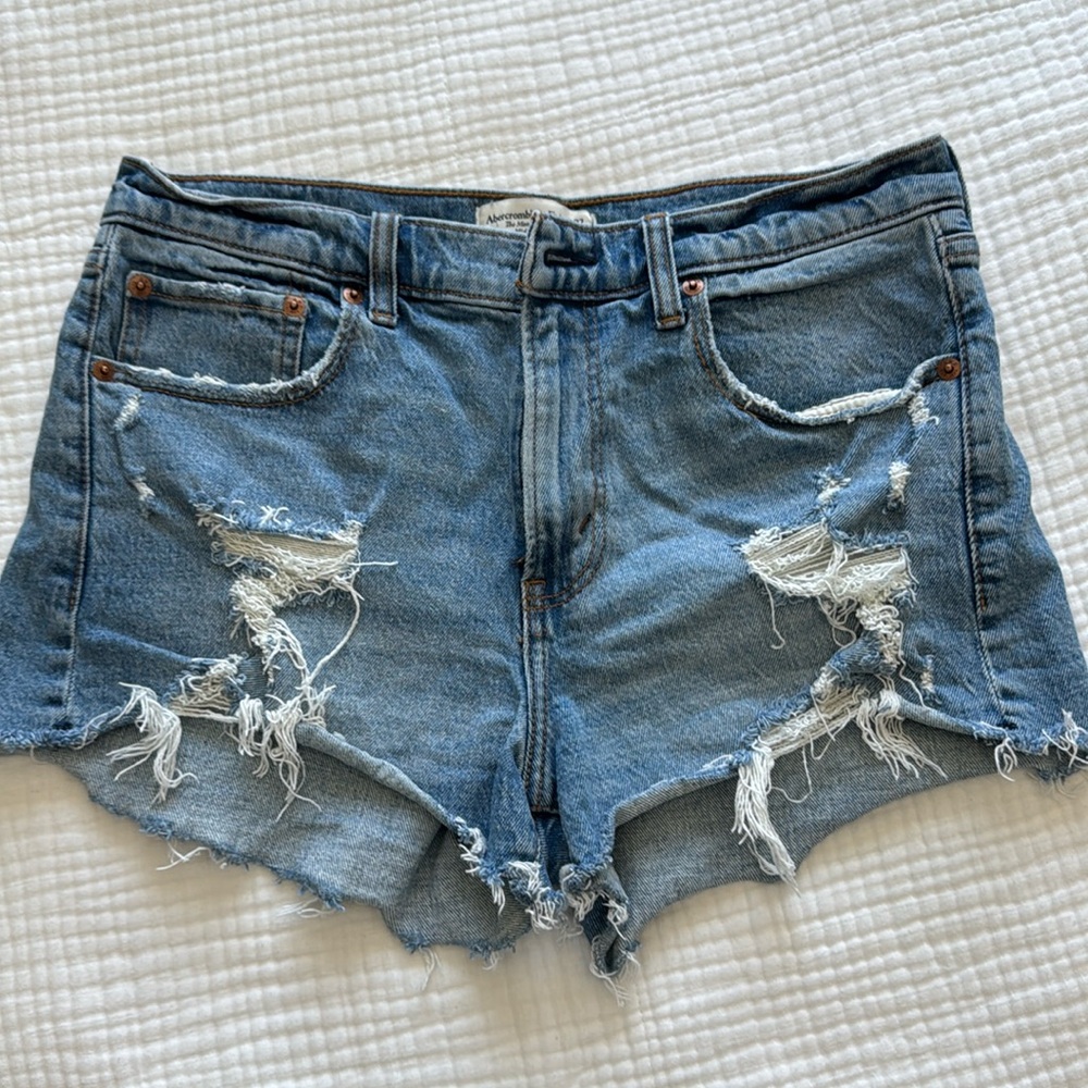 Abercrombie & Fitch The Mom Short mid-rise, sz 27/4